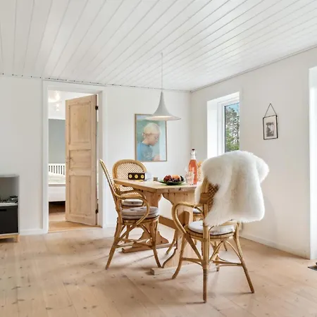 2 Bedroom Cozy In Casa de Férias Fjerritslev