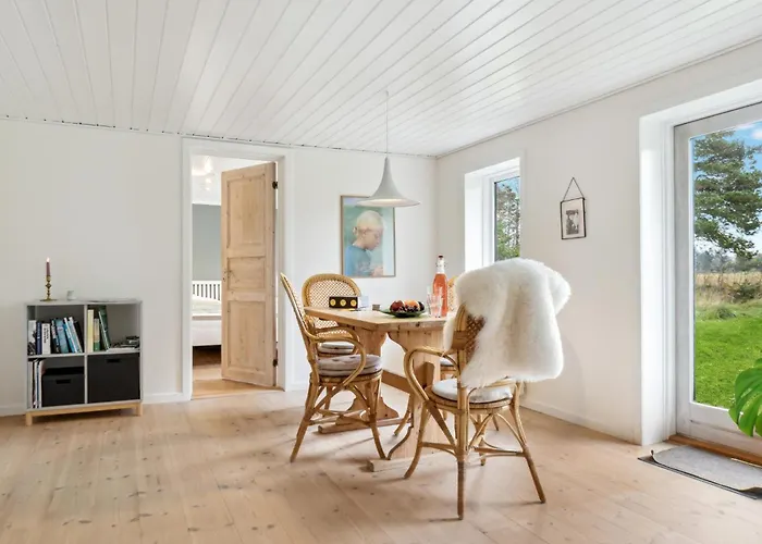 2 Bedroom Cozy In Casa de Férias Fjerritslev