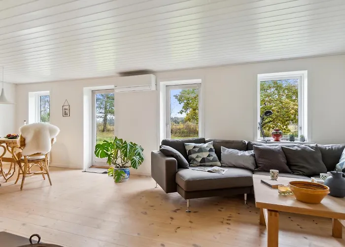 2 Bedroom Cozy In Casa vacanze *