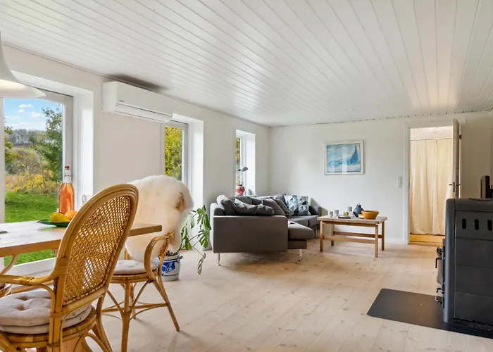 Casa vacanze 2 Bedroom Cozy In